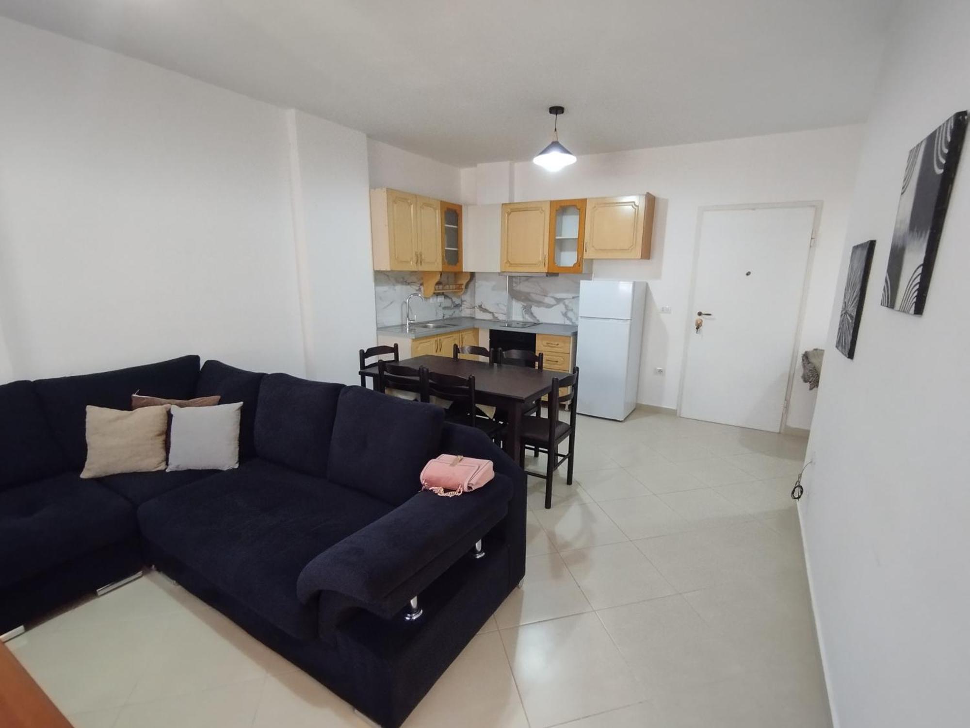 Hergi Apartament Vlorë エクステリア 写真